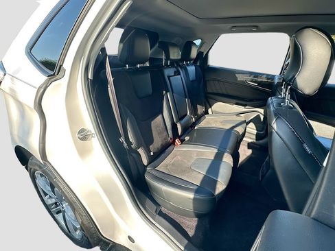 Used 2015 Ford Edge Sport w/ Equipment Group 401A FWD image 28
