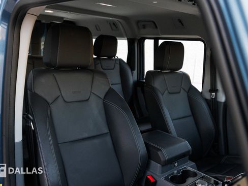 Used 2024 INEOS Grenadier Fieldmaster Edition image 39