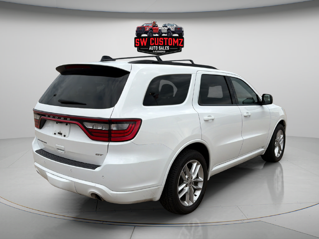 Used 2024 Dodge Durango GT RWD image 7