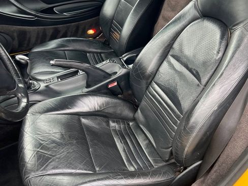 Used 2001 Porsche Boxster image 23