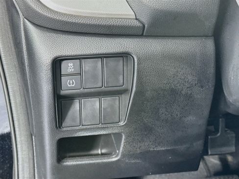Certified 2019 Honda CR-V LX image 10