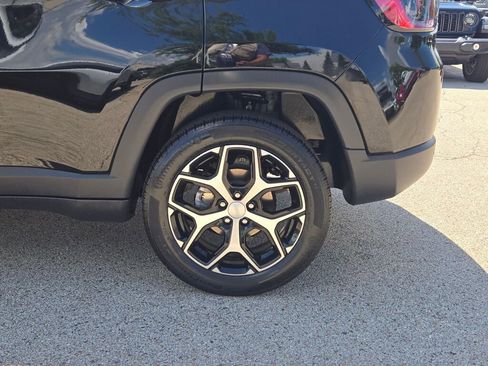 Used 2024 Jeep Compass Limited AWD/4WD image 14