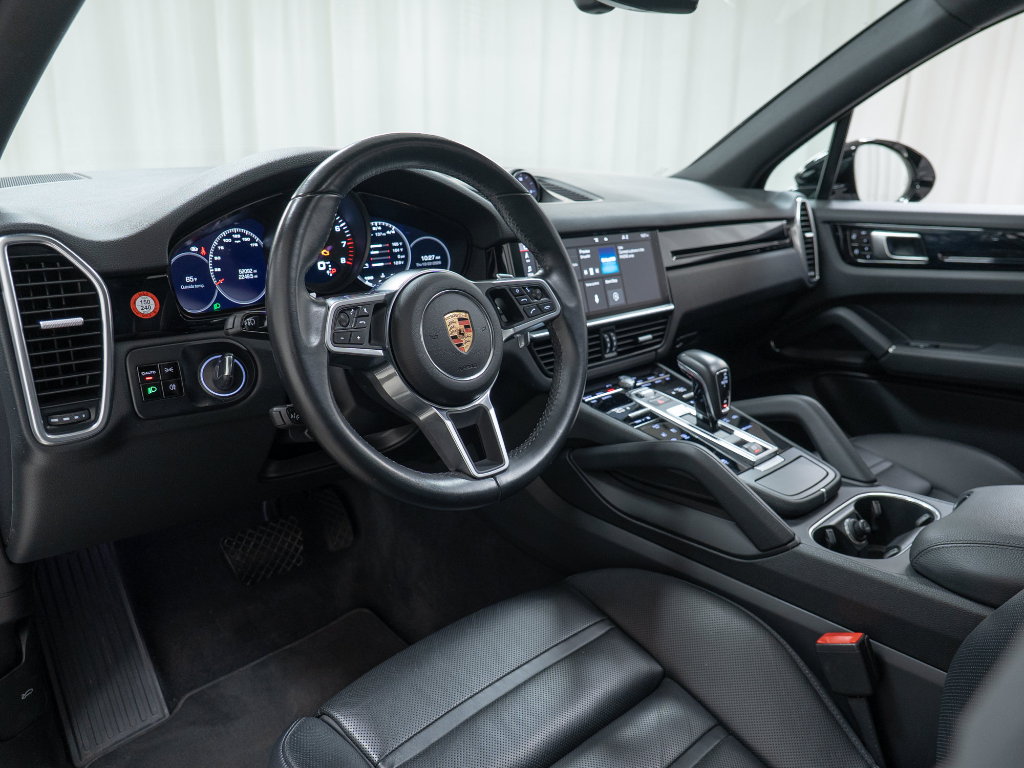 Used 2021 Porsche Cayenne AWD/4WD image 4