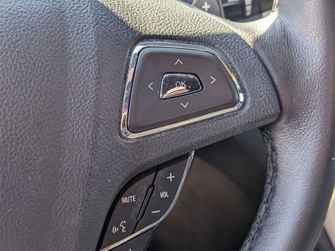 Used 2015 Lincoln MKC FWD image 24