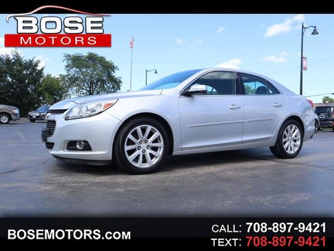 Used 2015 Chevrolet Malibu LT FWD image 1