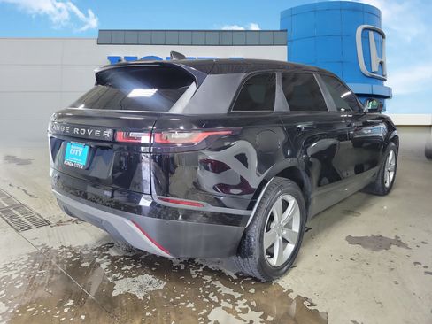 Used 2018 Land Rover Range Rover Velar S AWD/4WD image 5