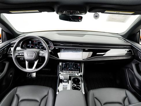 Used 2023 Audi Q8 Premium Plus w/ Premium Plus Package AWD/4WD image 20