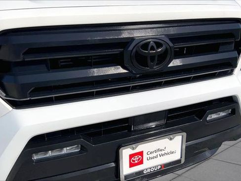 Certified 2026 Toyota Tacoma SR5 AWD/4WD image 29