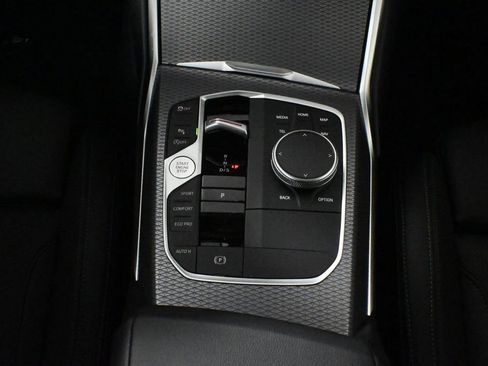 Used 2026 BMW 330i xDrive Sedan w/ Convenience Package image 25