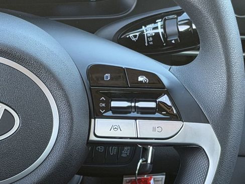 New 2026 Hyundai Elantra SE image 14