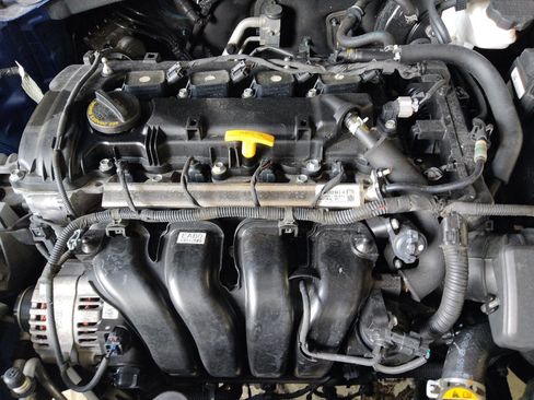 Used 2019 Kia Forte LXS FWD image 30