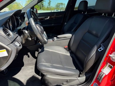 Used 2014 Mercedes-Benz C 250 image 10