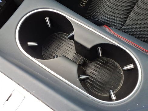 Used 2023 Genesis GV70 2.5T w/ Sport Prestige Package image 8