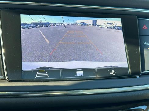 Used 2021 Buick Enclave Essence w/ Sound and Sites Package image 26