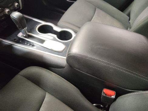 Used 2020 Nissan Pathfinder SV FWD image 26