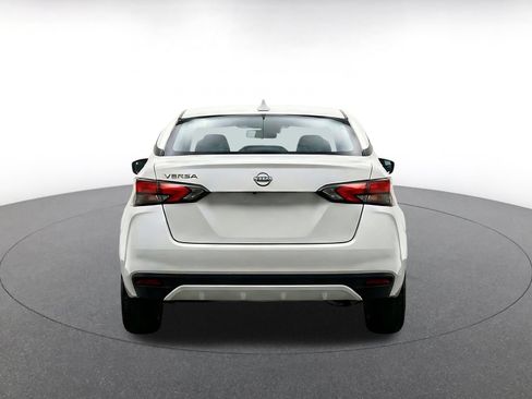 Used 2025 Nissan Versa SV FWD image 6