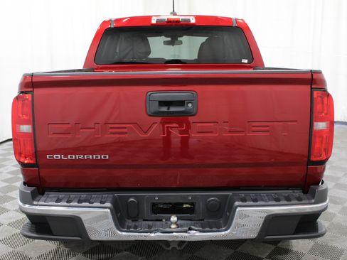 Used 2021 Chevrolet Colorado W/T RWD image 28