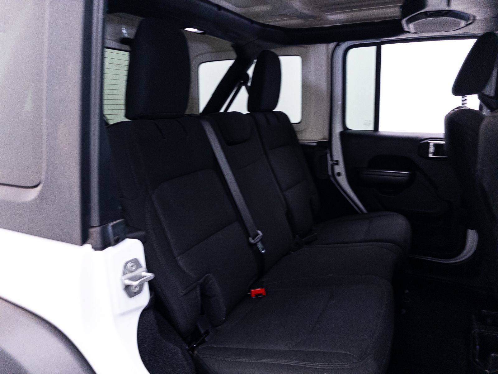 Used 2020 Jeep Wrangler Unlimited Sport S AWD/4WD image 34