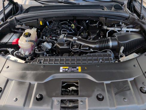 Used 2022 Jeep Grand Cherokee L Limited image 36