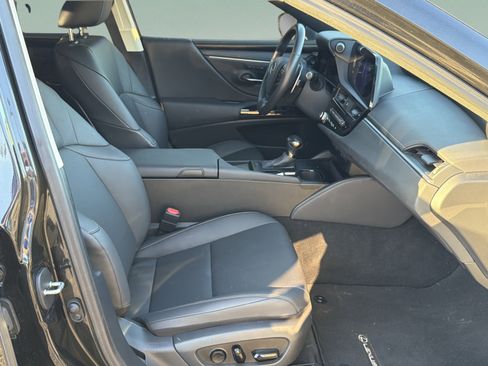 Used 2024 Lexus ES 350 w/ Premium Package FWD image 28
