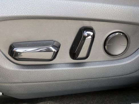 Certified 2026 Lexus RX 350 Premium Plus w/ Accessory Package (Z1) image 21