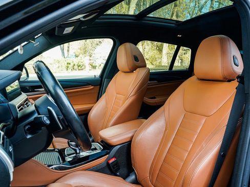 Used 2022 BMW X4 M40i w/ Premium Package image 16