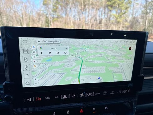 Used 2024 GMC Hummer EV 3X image 27