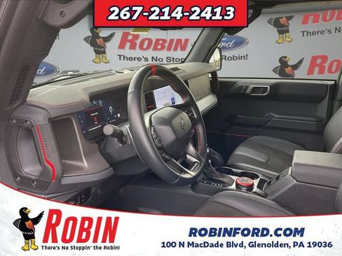 Used 2023 Ford Bronco Badlands w/ Sasquatch Package AWD/4WD image 17