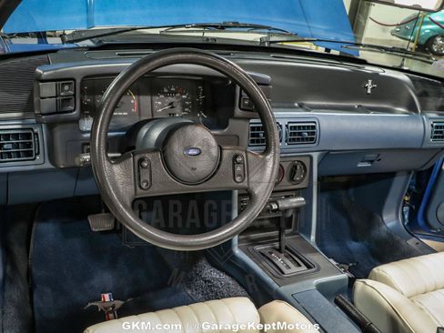 Used 1989 Ford Mustang LX RWD image 5