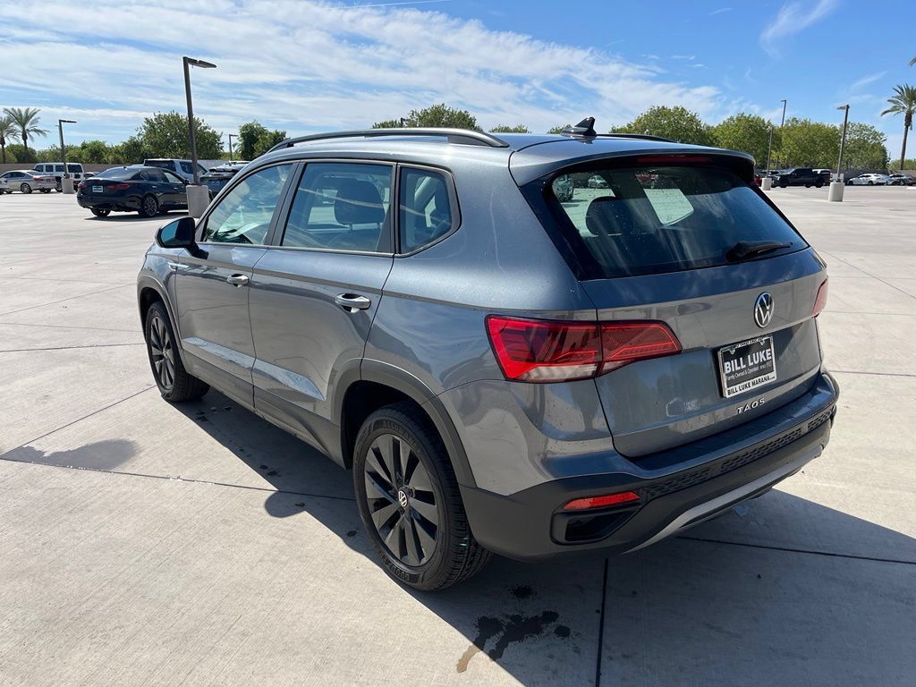 Used 2022 Volkswagen Taos S FWD image 8