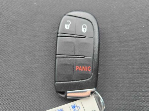 Used 2018 Jeep Compass Sport AWD/4WD image 22