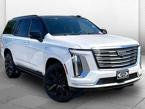 Used 2025 Cadillac Escalade Premium Luxury Platinum AWD/4WD image 1