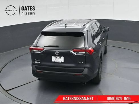 Used 2024 Toyota RAV4 XLE FWD image 42