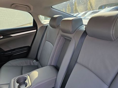 Used 2019 Honda Civic EX-L image 21