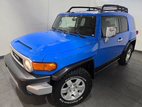 Used 2007 Toyota FJ Cruiser 4WD w/ Upgrade Pkg 1 image 1