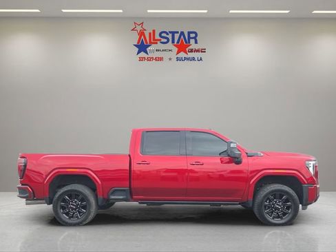 Used 2025 GMC Sierra 2500 AT4 w/ Technology Package image 8