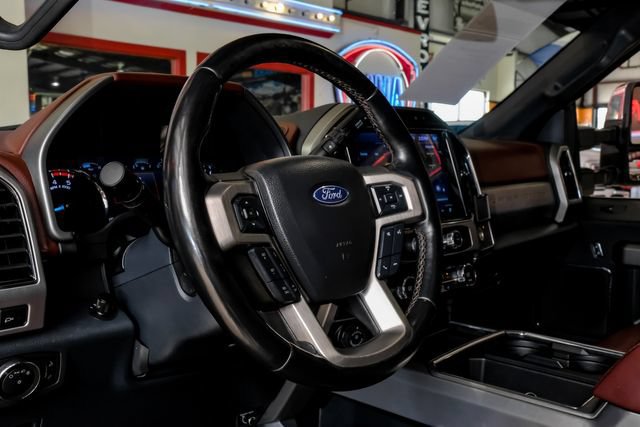 Used 2022 Ford F250 Platinum AWD/4WD image 17