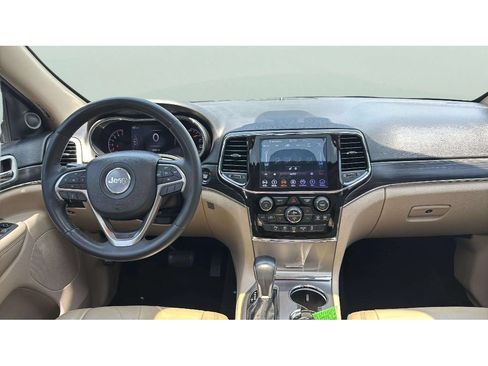 Used 2019 Jeep Grand Cherokee Limited AWD/4WD image 14