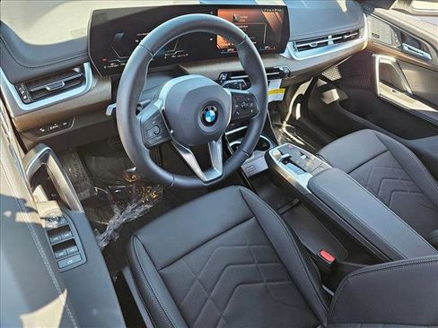 New 2026 BMW X1 xDrive28i w/ Convenience Package AWD/4WD image 3