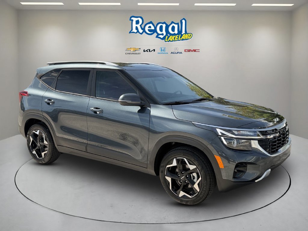 Certified 2025 Kia Seltos S FWD image 1