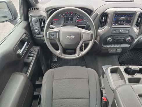 Used 2021 Chevrolet Silverado 1500 Custom Trail Boss w/ LPO, Dark Essentials Package AWD/4WD image 3