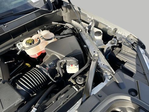 Certified 2024 Chevrolet Silverado 1500 LT image 32