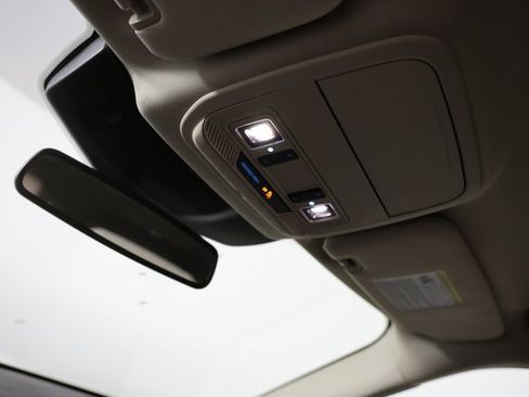 Used 2020 Ford Explorer Limited image 9