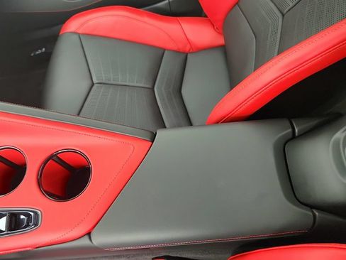 Used 2026 Chevrolet Corvette Z06 w/ Stealth Interior Trim Package RWD image 21