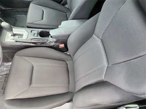 Used 2017 Subaru Impreza 2.0i image 8