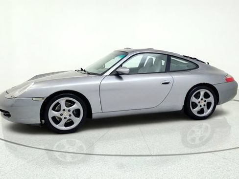 Used 2001 Porsche 911 Carrera RWD image 5