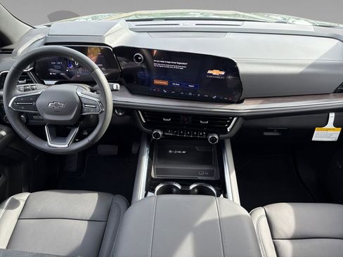 New 2026 Chevrolet Tahoe Z71 image 3