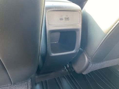 Certified 2024 Buick Envista Preferred w/ Convenience II Package image 19