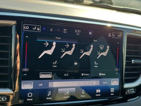 Used 2026 Chrysler Pacifica Select FWD image 21