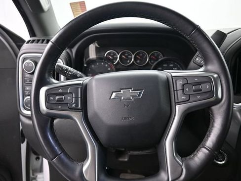 Used 2022 Chevrolet Silverado 1500 RST image 15
